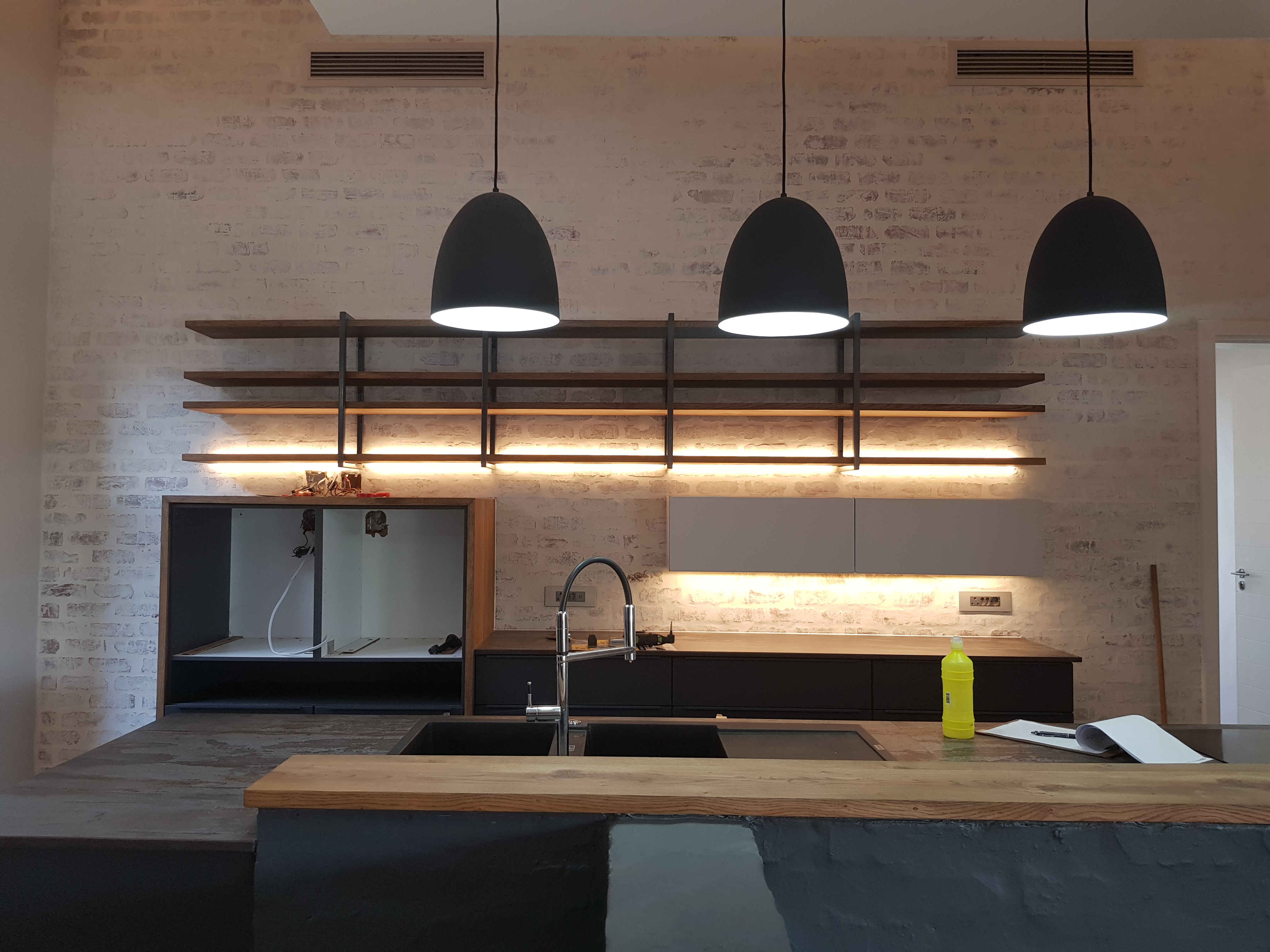 Kitchens custom cabinetry project by Lé Grandt Woodcraft