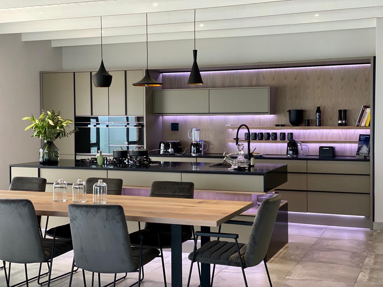 Kitchens custom cabinetry project by Lé Grandt Woodcraft