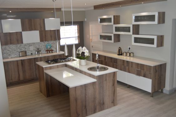Kitchens custom cabinetry project by Lé Grandt Woodcraft