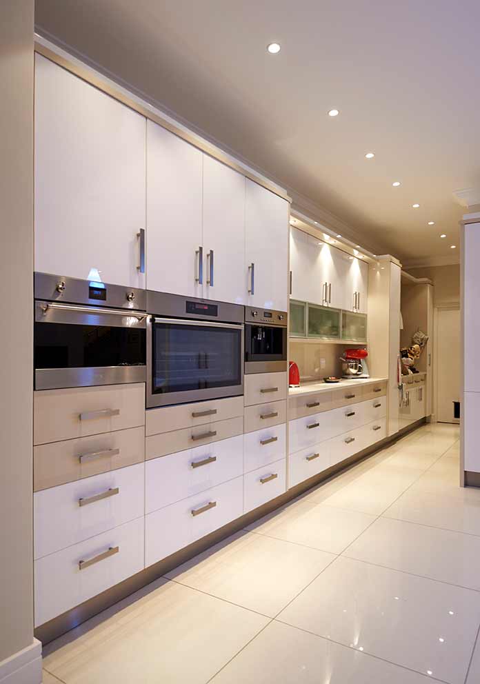 Kitchens custom cabinetry project by Lé Grandt Woodcraft