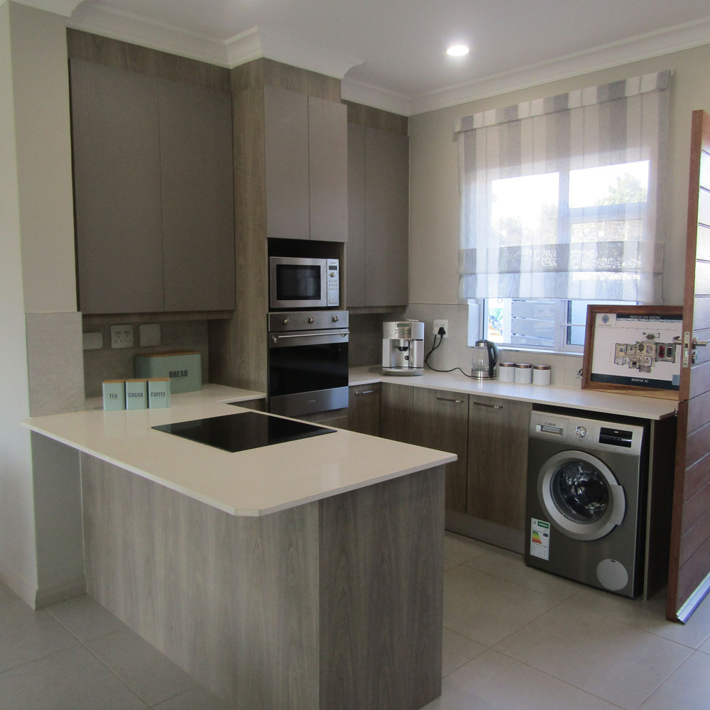 Kitchens custom cabinetry project by Lé Grandt Woodcraft