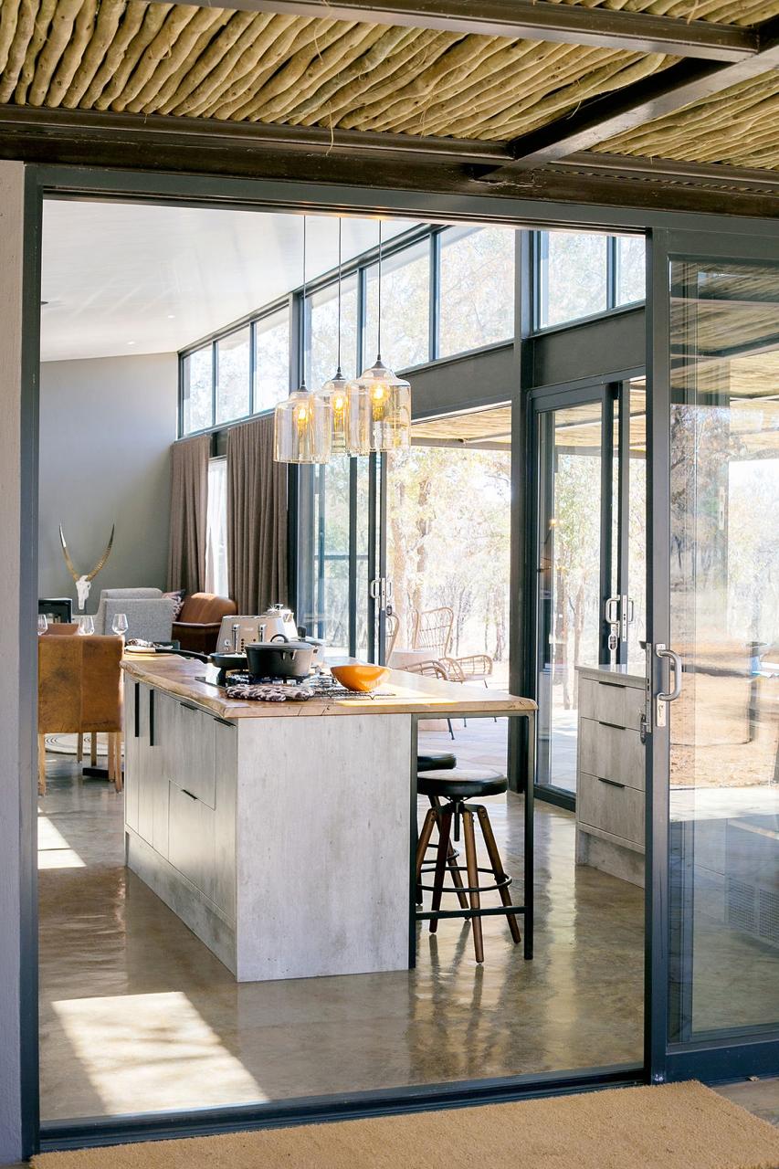 Kitchens custom cabinetry project by Lé Grandt Woodcraft