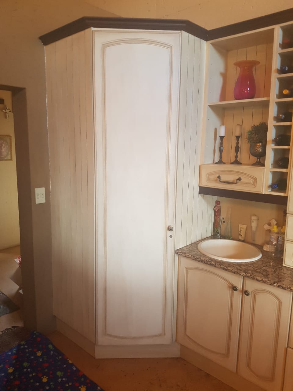 Kitchens custom cabinetry project by Lé Grandt Woodcraft