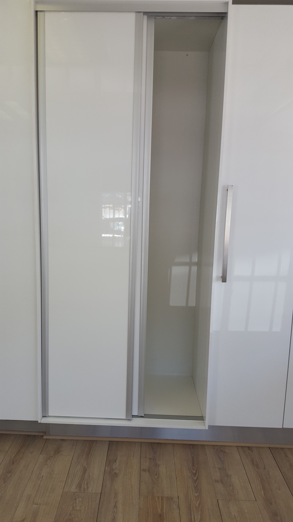 Living custom cabinetry project by Lé Grandt Woodcraft