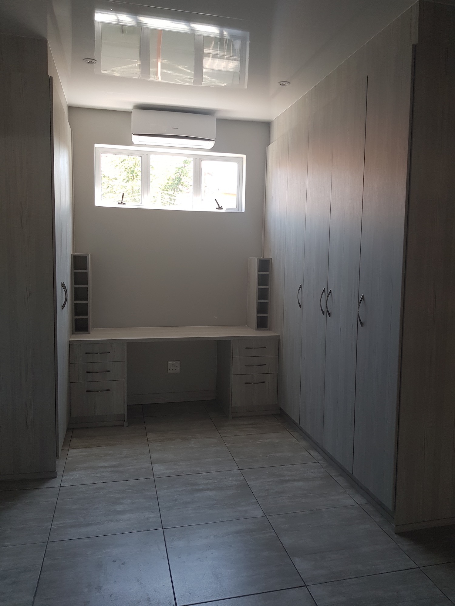 Living custom cabinetry project by Lé Grandt Woodcraft