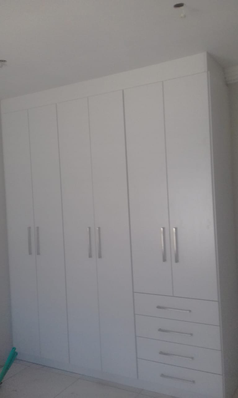 Living custom cabinetry project by Lé Grandt Woodcraft