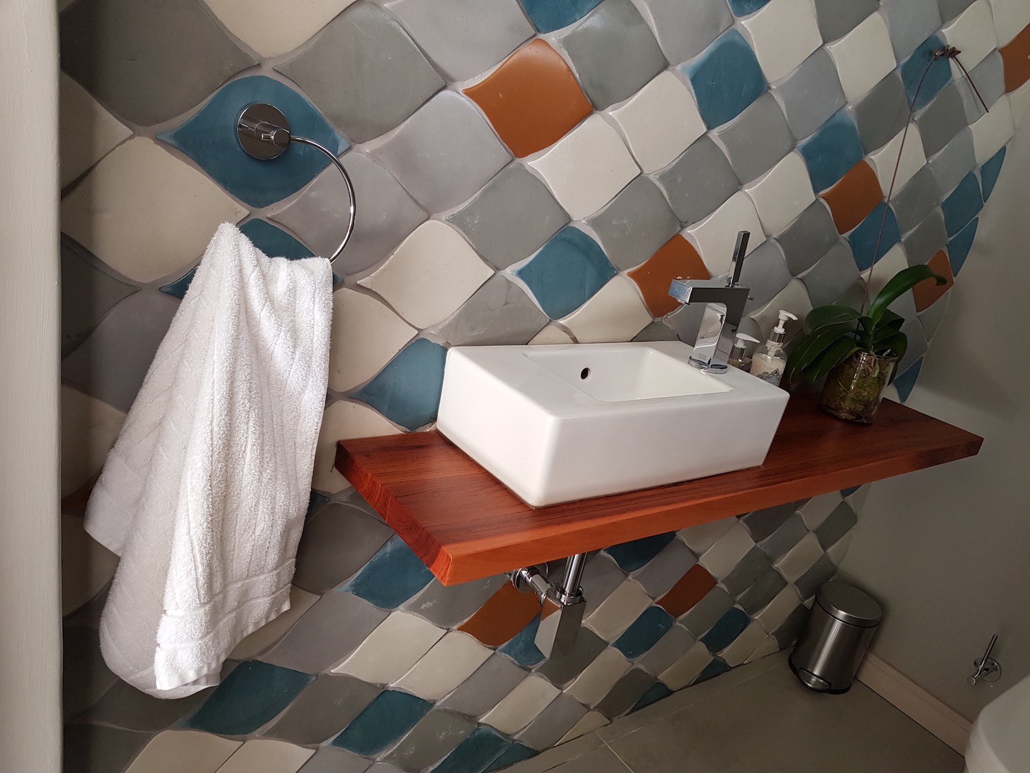 Vanities custom cabinetry project by Lé Grandt Woodcraft