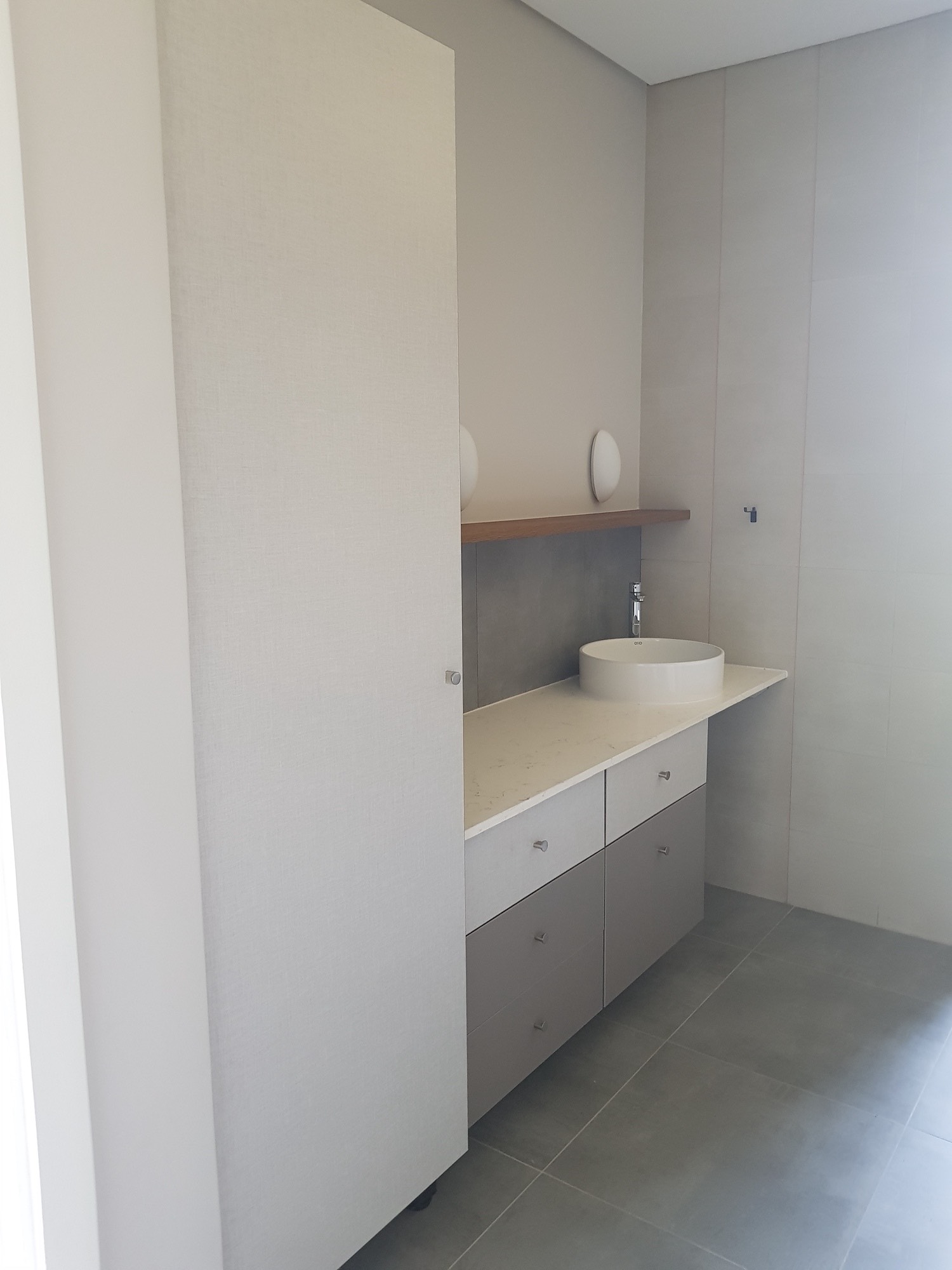 Vanities custom cabinetry project by Lé Grandt Woodcraft