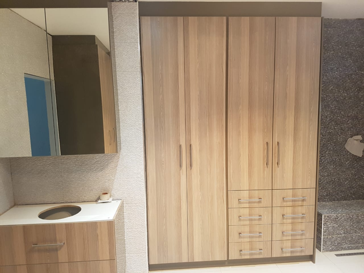 Vanities custom cabinetry project by Lé Grandt Woodcraft