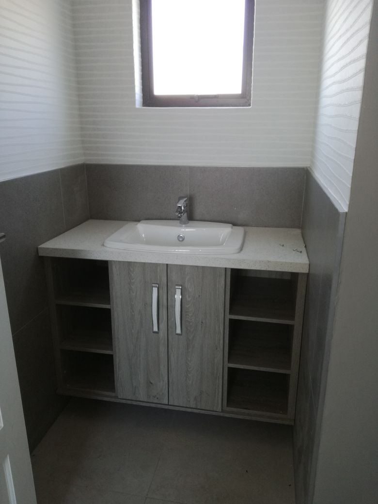 Vanities custom cabinetry project by Lé Grandt Woodcraft